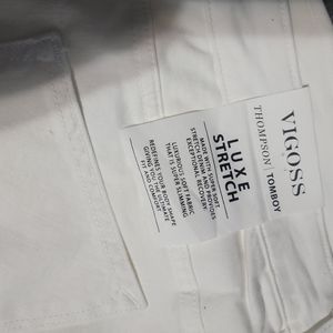 Vigoss White Skinny Jeans NWT